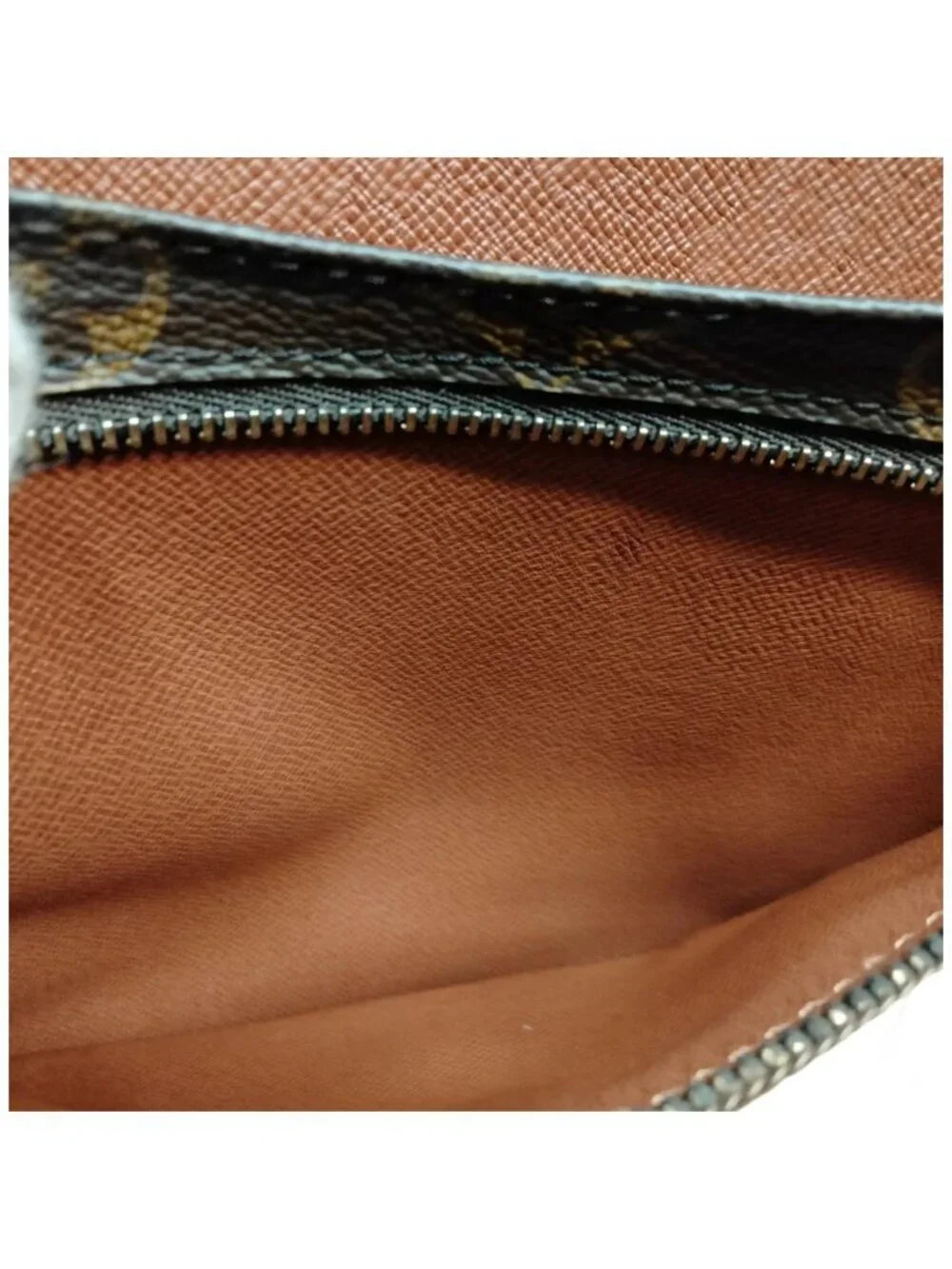 Authentic Louis Vuitton Pochette Rabat Monogram Clutch Wallet